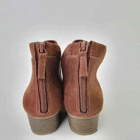 Arizona Julian Block Heel Booties - 9 - Picture 3 of 9